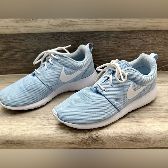 Nike Light Blue Athletic Sneakers - Picture 2 of 3